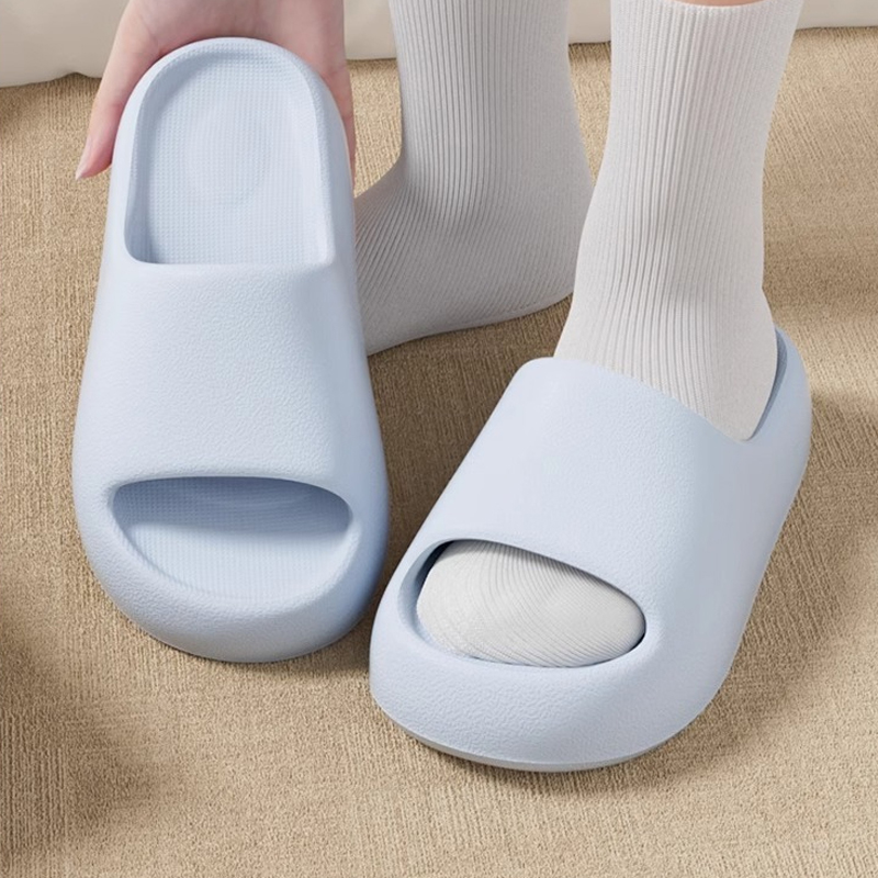 Women House Slippers Cloud rub - Sneaker Care Set 评论和价格